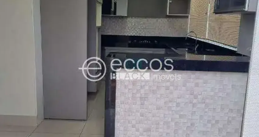 Casa para aluguel, 3 quartos, 1 suíte, 2 vagas, Fundinho - Uberlândia/MG
