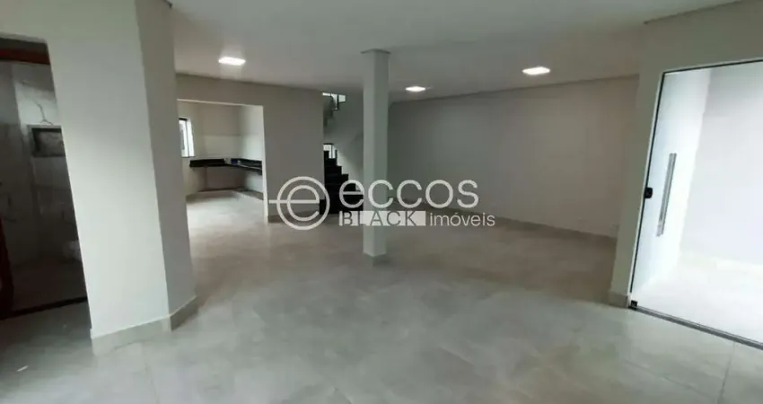 Casa à venda, 4 quartos, 2 suítes, 4 vagas, Nova Uberlândia - Uberlândia/MG