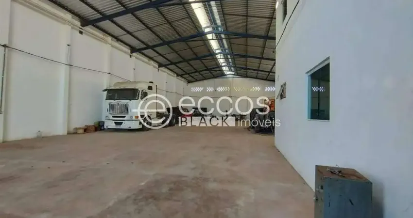 Barracão / Galpão / Depósito para alugar na Rua Mário Quintana, 369, Novo Mundo, Uberlândia