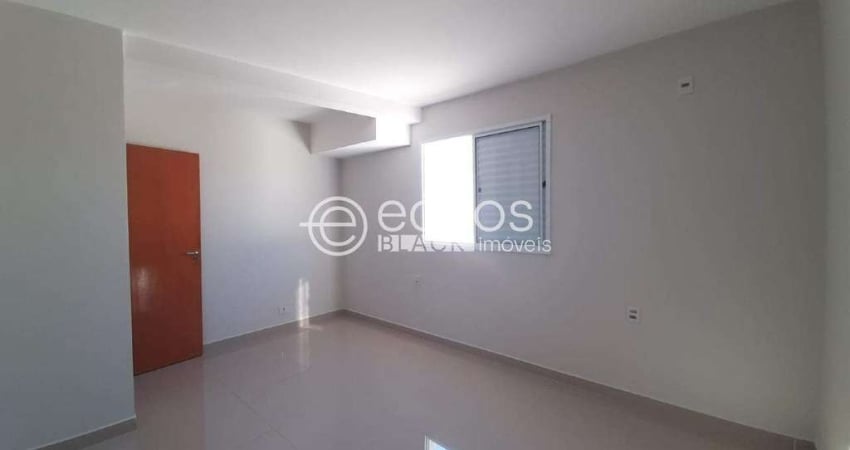 Apartamento para aluguel, 2 quartos, 1 vaga, Santa Rosa - Uberlândia/MG