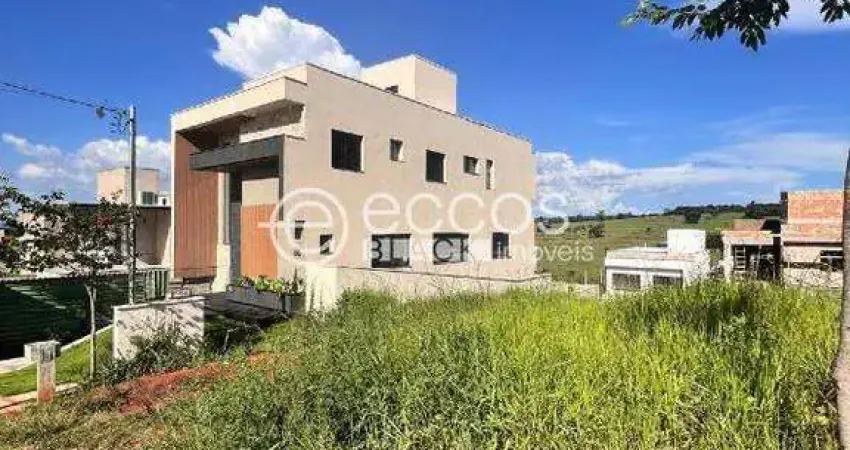 Terreno à venda na Avenida Floriano Peixoto, --, Granja Marileusa, Uberlândia