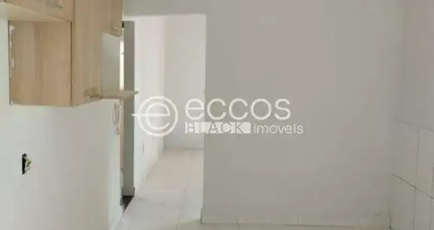 Casa à venda, 3 quartos, 5 vagas, Jardim Inconfidência - Uberlândia/MG
