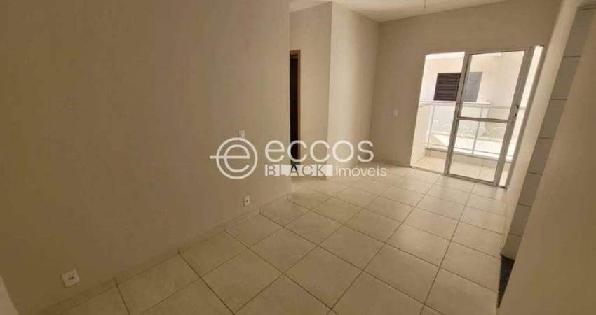 Apartamento à venda, 2 quartos, 1 suíte, 1 vaga, Alto Umuarama - Uberlândia/MG