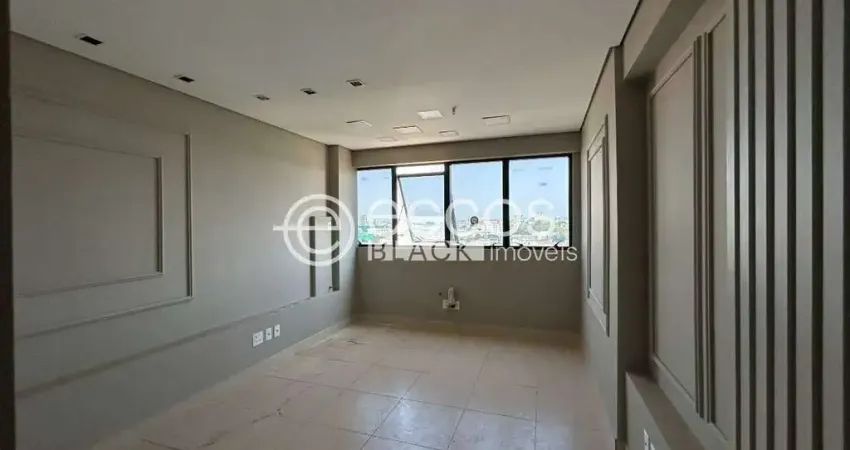 Sala comercial à venda na Avenida Rondon Pacheco, 5826, Tibery, Uberlândia