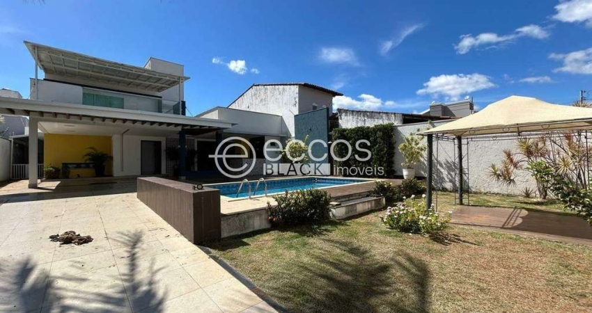 Casa à venda, 4 quartos, 2 suítes, 4 vagas, Jardim Karaíba - Uberlândia/MG