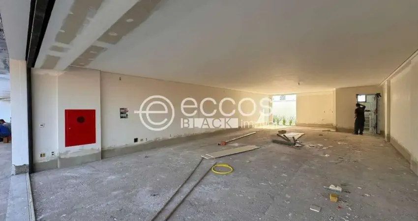Ponto comercial para alugar na Avenida Presidente Médici, 367, Morada da Colina, Uberlândia