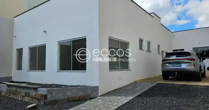 Imóvel Comercial para aluguel, 3 vagas, Vigilato Pereira - Uberlândia/MG