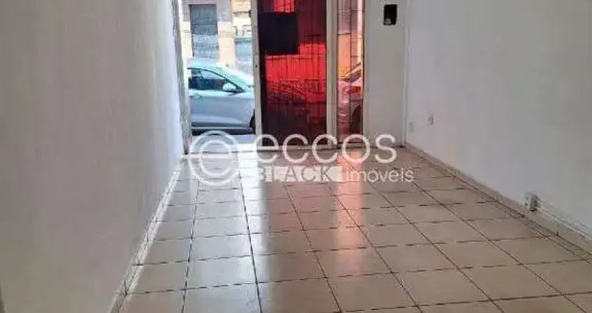 Ponto comercial para alugar na Rua João Pinheiro, --, Centro, Uberaba