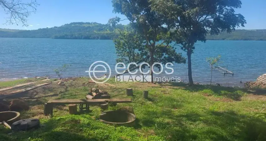 Chácara à venda, 5 quartos, 2 suítes, 3 vagas, área rural de uberlândia - uberlândia/mg