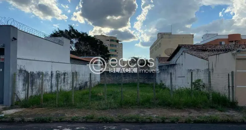 Terreno à venda na Rua Hildebrando Oliva, --, Santa Mônica, Uberlândia