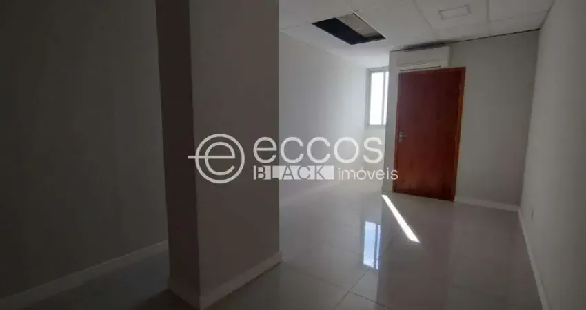 Sala comercial para alugar na Avenida Vasconcelos Costa, 1063, Martins, Uberlândia