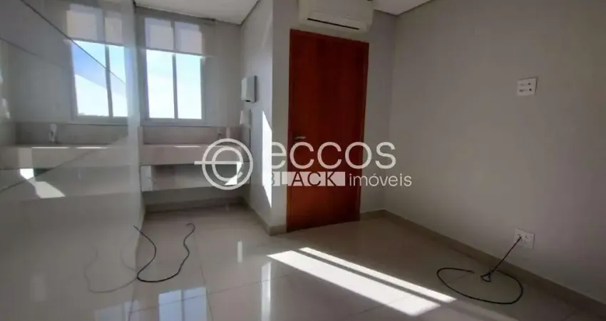 Sala comercial para alugar na Avenida Vasconcelos Costa, 1036, Martins, Uberlândia