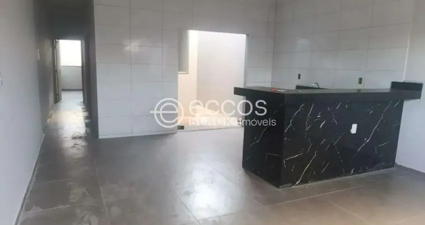 Casa à venda, 2 quartos, 1 suíte, 2 vagas, Luizote de Freitas - Uberlândia/MG