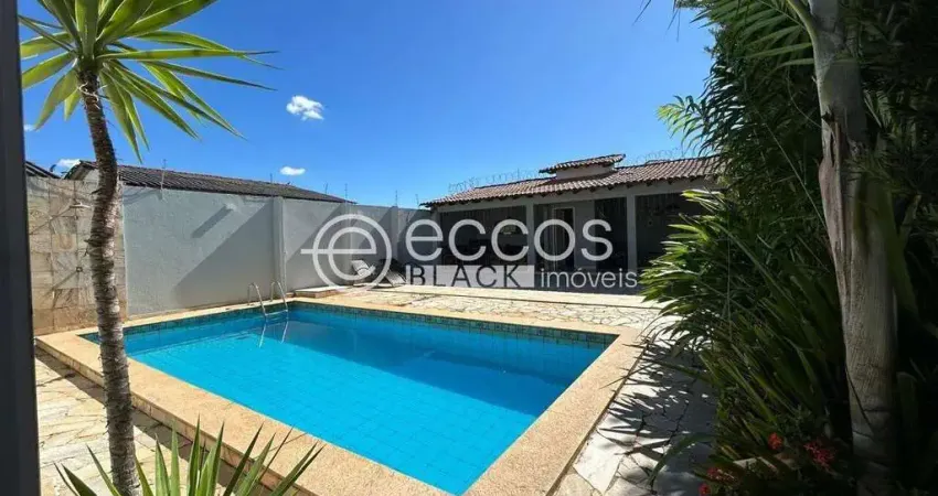 Casa à venda, 3 quartos, 1 suíte, 4 vagas, presidente roosevelt - uberlândia/mg