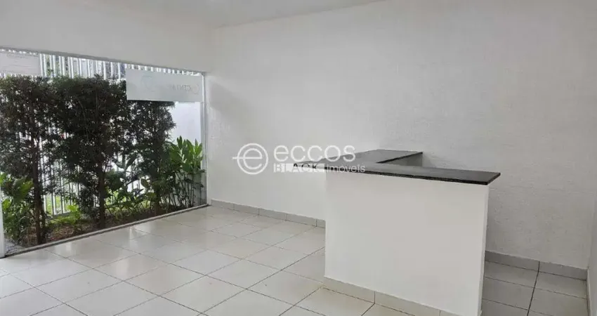 Imóvel Comercial para aluguel, Vigilato Pereira - Uberlândia/MG