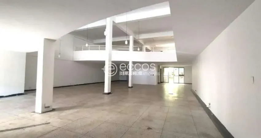 Imóvel Comercial para aluguel, Fundinho - Uberlândia/MG