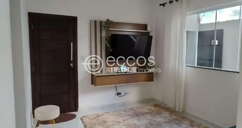 Casa à venda, 3 quartos, 1 suíte, 2 vagas, New Golden Ville - Uberlândia/MG