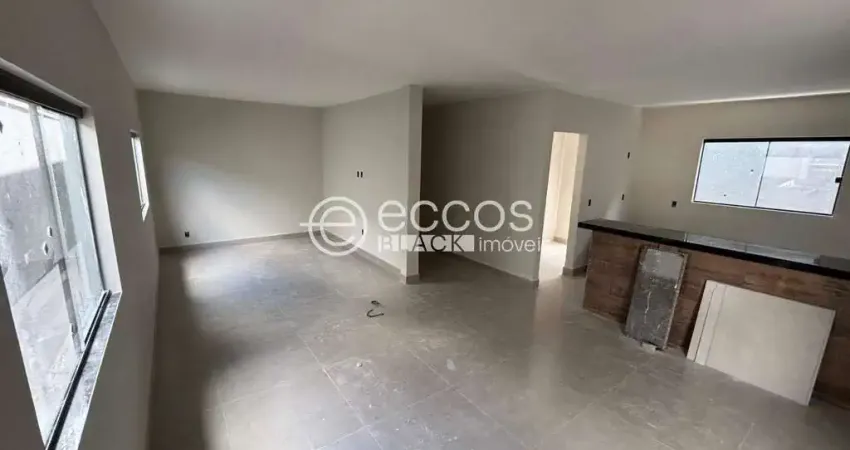 Casa à venda, 3 quartos, 1 suíte, 5 vagas, Mansour - Uberlândia/MG