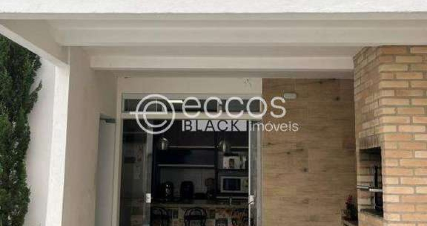 Casa à venda, 3 quartos, 2 suítes, 2 vagas, Laranjeiras - Uberlândia/MG