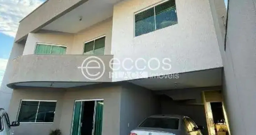 Casa à venda na Rua Orestes da Silva, --, Shopping Park, Uberlândia