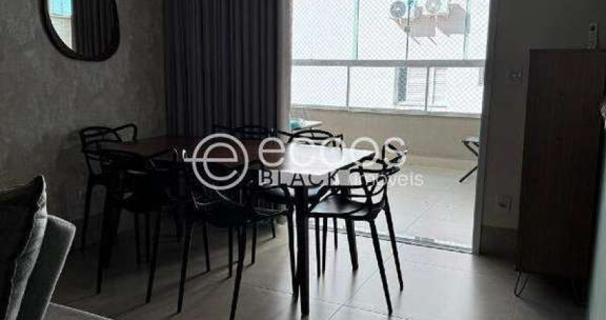 Apartamento para aluguel, 3 quartos, 2 suítes, 2 vagas, Patrimônio - Uberlândia/MG