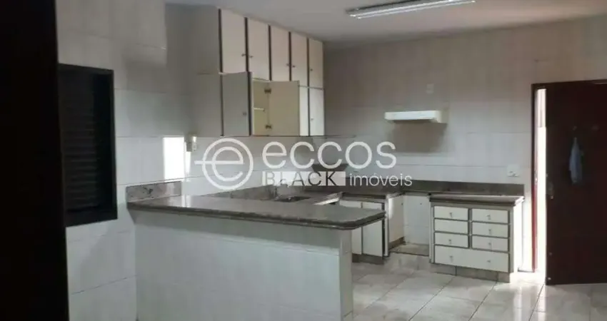 Casa para aluguel, 7 quartos, 1 suíte, 4 vagas, cidade jardim - uberlândia/mg