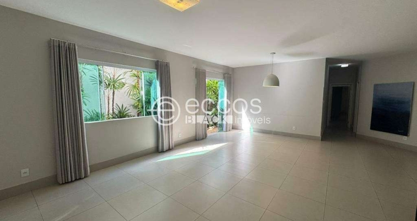 Casa à venda, 2 quartos, 2 suítes, 3 vagas, Morada da Colina - Uberlândia/MG