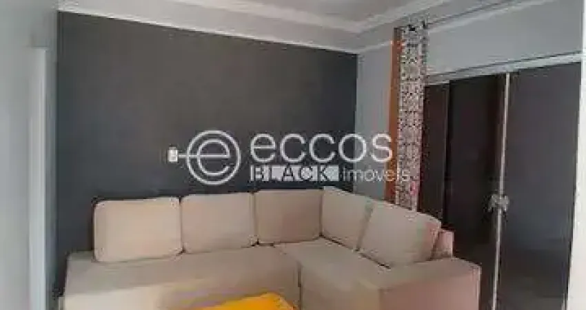 Casa à venda, 3 quartos, 1 suíte, 1 vaga, Jardim Canaã - Uberlândia/MG