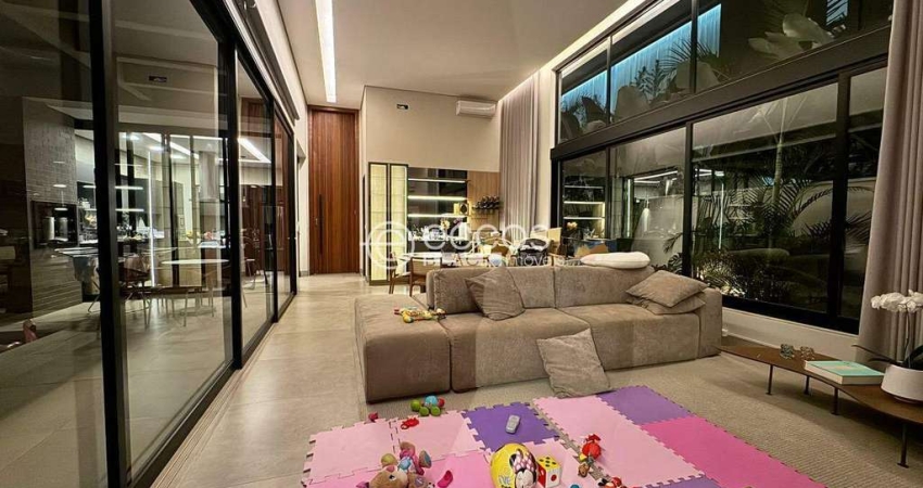 Casa em condomínio para aluguel, 3 quartos, 3 suítes, 2 vagas, Gávea - Uberlândia/MG