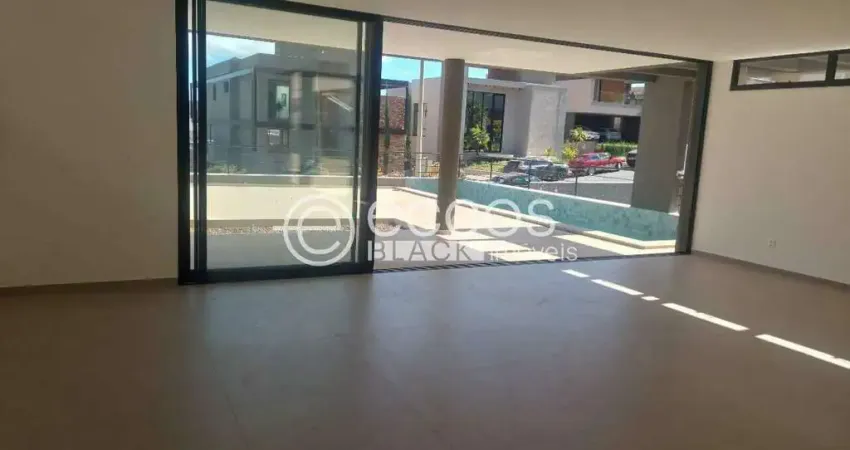 Casa em condomínio à venda, 3 quartos, 3 suítes, Alphaville Lagoa dos Ingleses - Nova Lima/MG