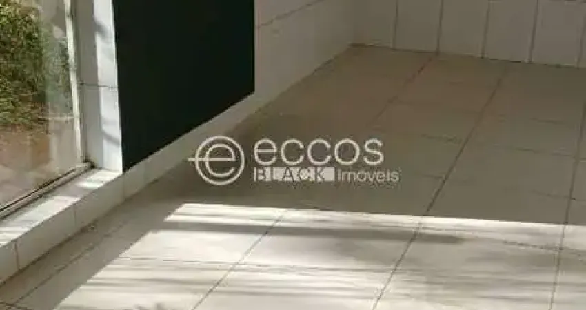 Casa em condomínio à venda, 5 quartos, 3 suítes, 10 vagas, Parque Embiara - Brumadinho/MG