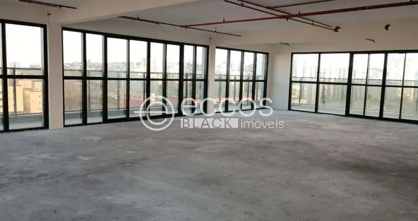 Sala comercial para alugar na Avenida Rondon Pacheco, 628, Tabajaras, Uberlândia