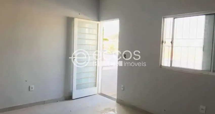 Casa para aluguel, 3 quartos, 2 suítes, 1 vaga, lídice - uberlândia/mg