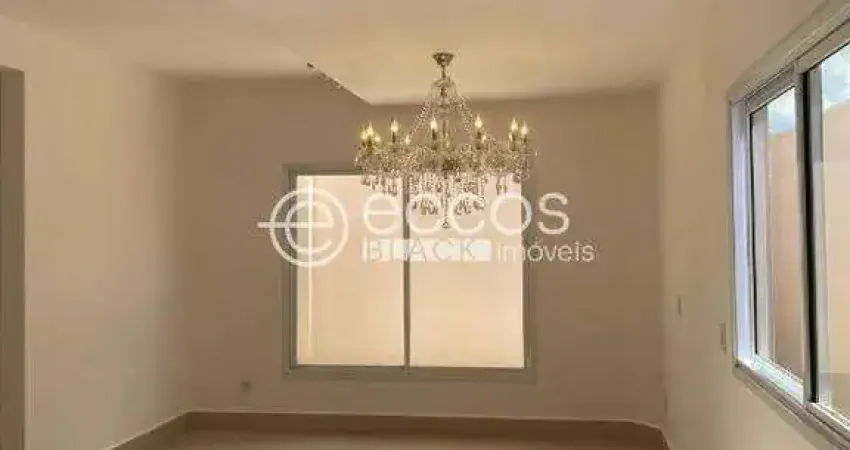 Casa para aluguel, 3 quartos, 1 suíte, 2 vagas, Jardim Colina - Uberlândia/MG