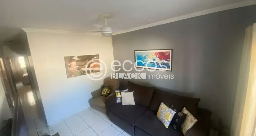 Casa em condomínio à venda, 3 quartos, 1 suíte, 2 vagas, minas gerais - uberlândia/mg