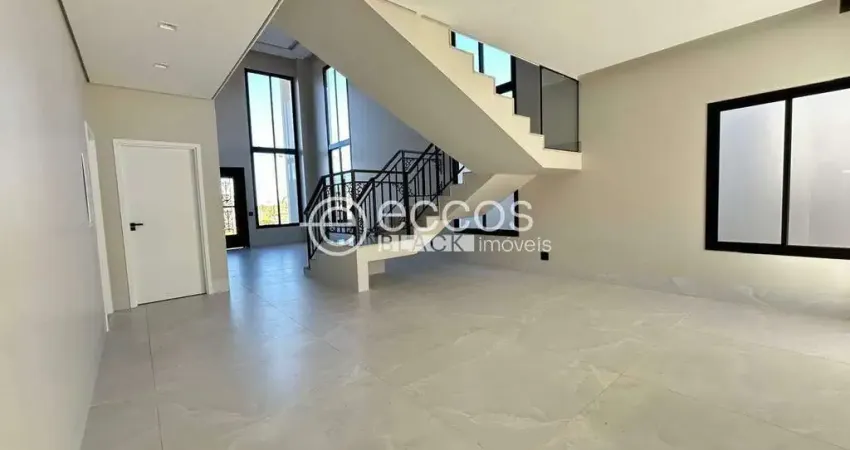 Casa em condomínio à venda, 4 quartos, 4 suítes, 2 vagas, Laranjeiras - Uberlândia/MG