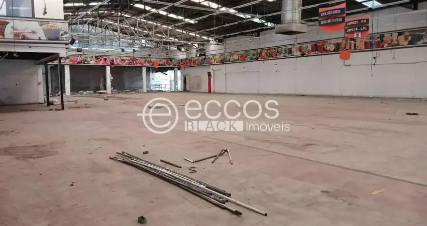 Barracão / Galpão / Depósito à venda na Avenida Senador Levindo Coelho, 1994, Vale do Jatobá, Belo Horizonte