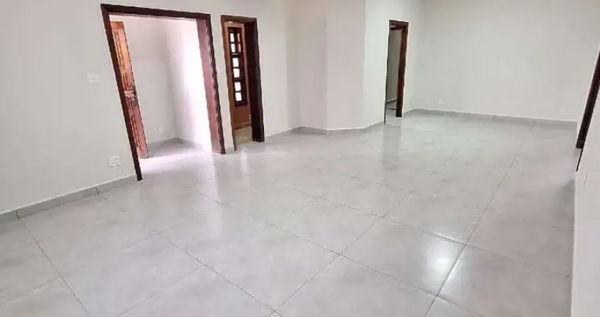 Casa à venda, 3 quartos, 1 suíte, 2 vagas, jardim regina - araguari/mg