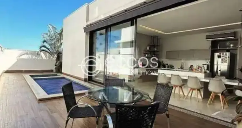 Casa em condomínio para aluguel, 3 quartos, 3 suítes, 3 vagas, granja marileusa - uberlândia/mg