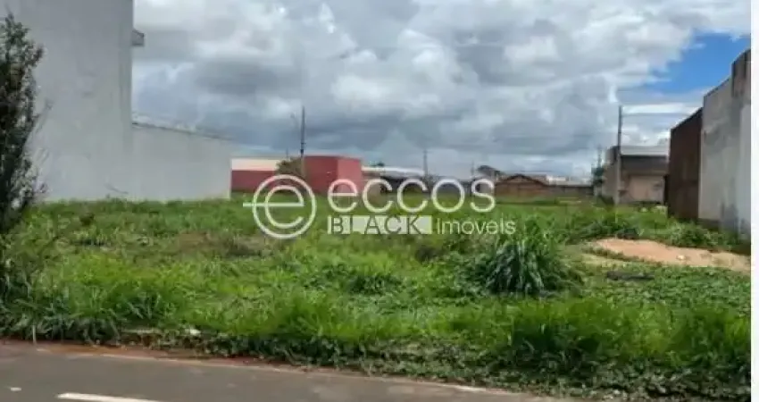 Terreno à venda na Rua Neuchovandes Marcelino de Carvalho, 268, Parque das Laranjeiras, Uberaba