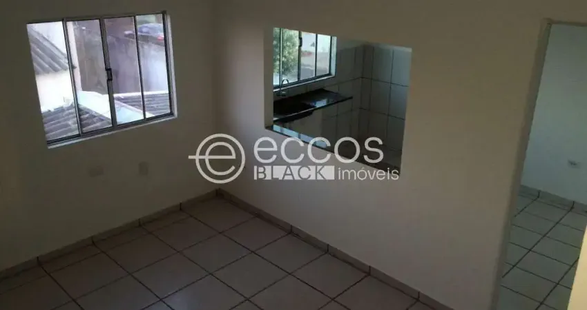 Casa comercial à venda na Rua José Pimentel de Ulhoa, 398, Jardim Ipanema I, Uberlândia
