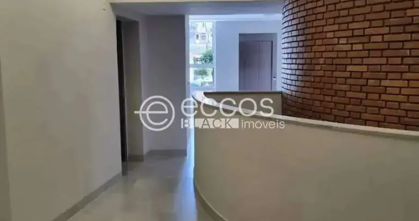 Casa comercial para alugar na Avenida Getúlio Vargas, 1146, Martins, Uberlândia