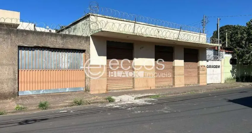 Terreno comercial à venda na Rua Tamoios, 751, Saraiva, Uberlândia