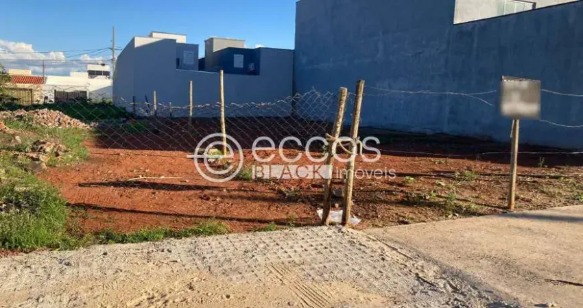 Terreno comercial à venda na Rua Aeronauta, 61, Jardim Ipanema I, Uberlândia