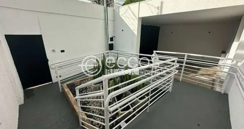 Casa comercial à venda, 7 quartos, 2 suítes, 2 vagas, tabajaras - uberlândia/mg