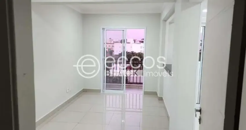 Apartamento à venda, 3 quartos, 1 suíte, 2 vagas, vila maria helena - uberaba/mg