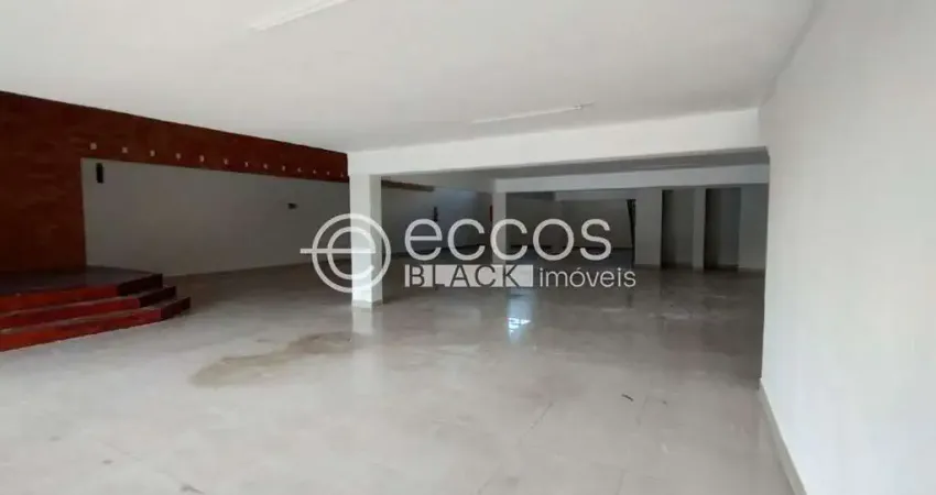 Casa comercial para alugar na Avenida João Naves de Ávila, 1134, Cazeca, Uberlândia