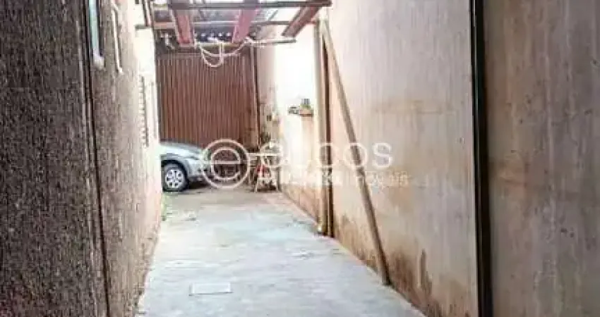 Barracão à venda, 1 quarto, nossa senhora das graças - uberlândia/mg