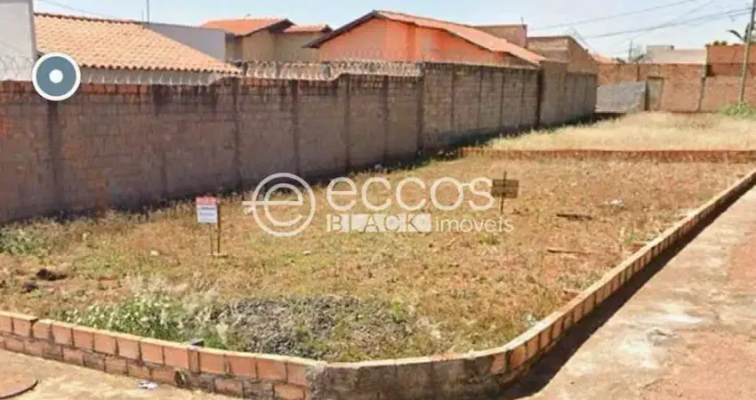 Terreno comercial à venda na Rua Eva das Graças Oliveira Silva, 1179, Antônia Cândida I, Uberaba