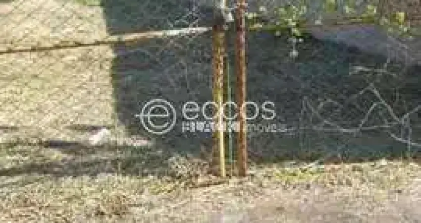 Terreno comercial à venda na Rua Espírito Santo, 367, Brasil, Uberlândia